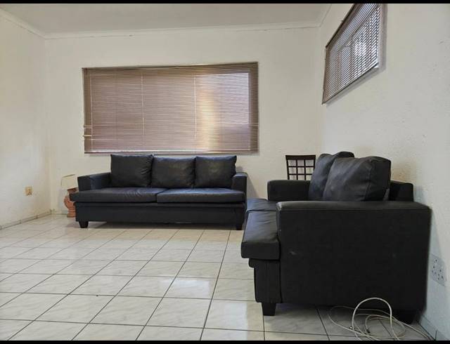 4 BEDROOM CLUSTER FOR SALE IN BRUMA